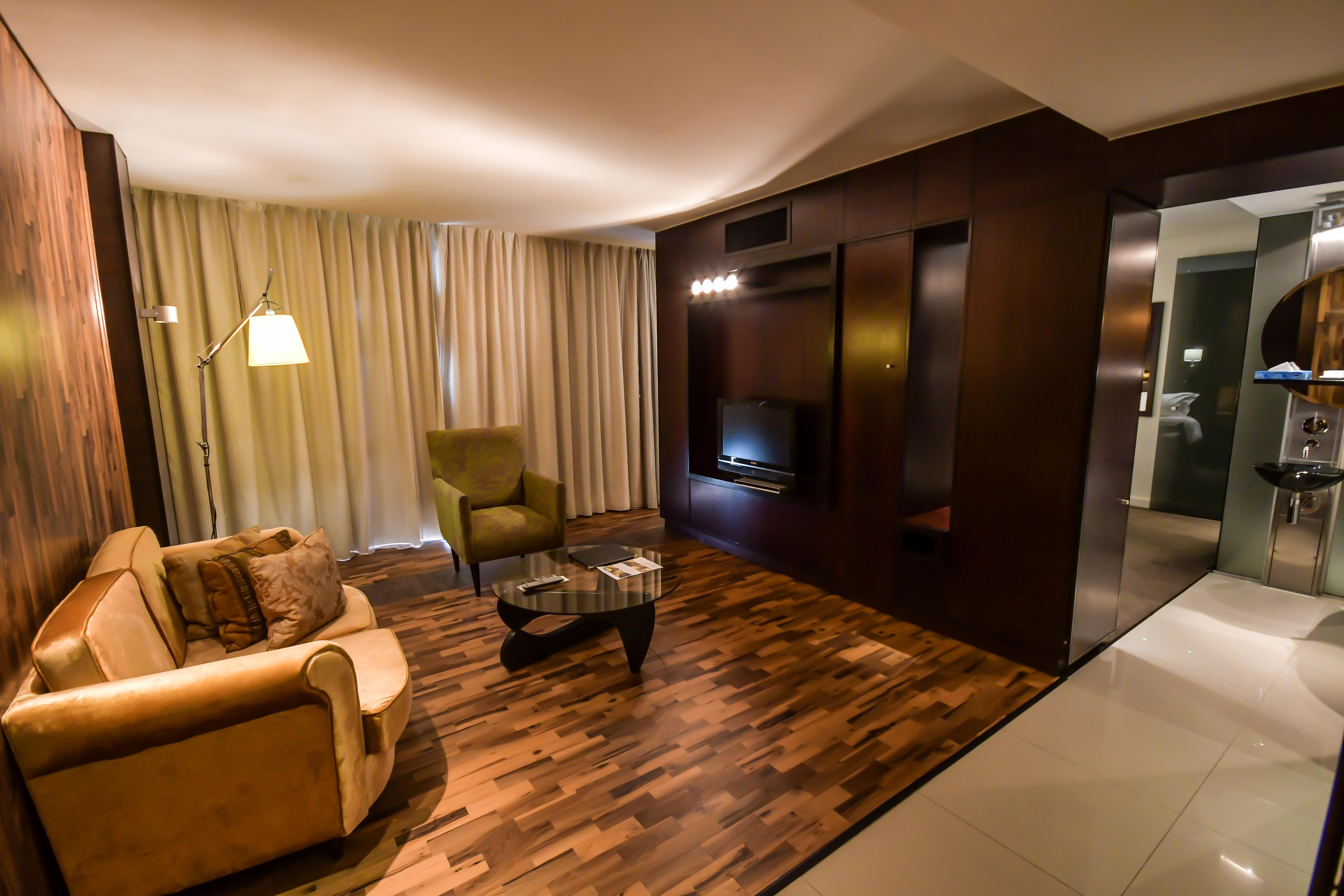 Colosseum Hotel Fokváros Kültér fotó