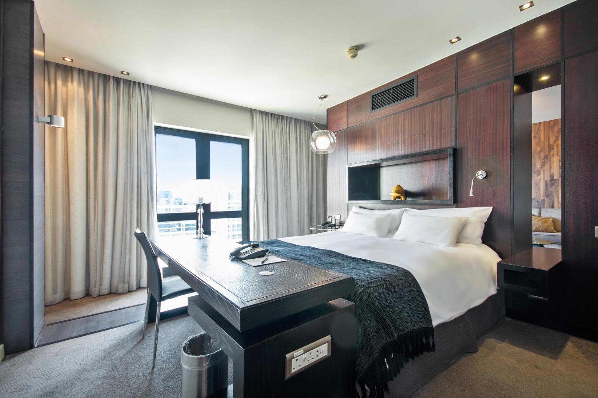 Colosseum Hotel Fokváros Kültér fotó