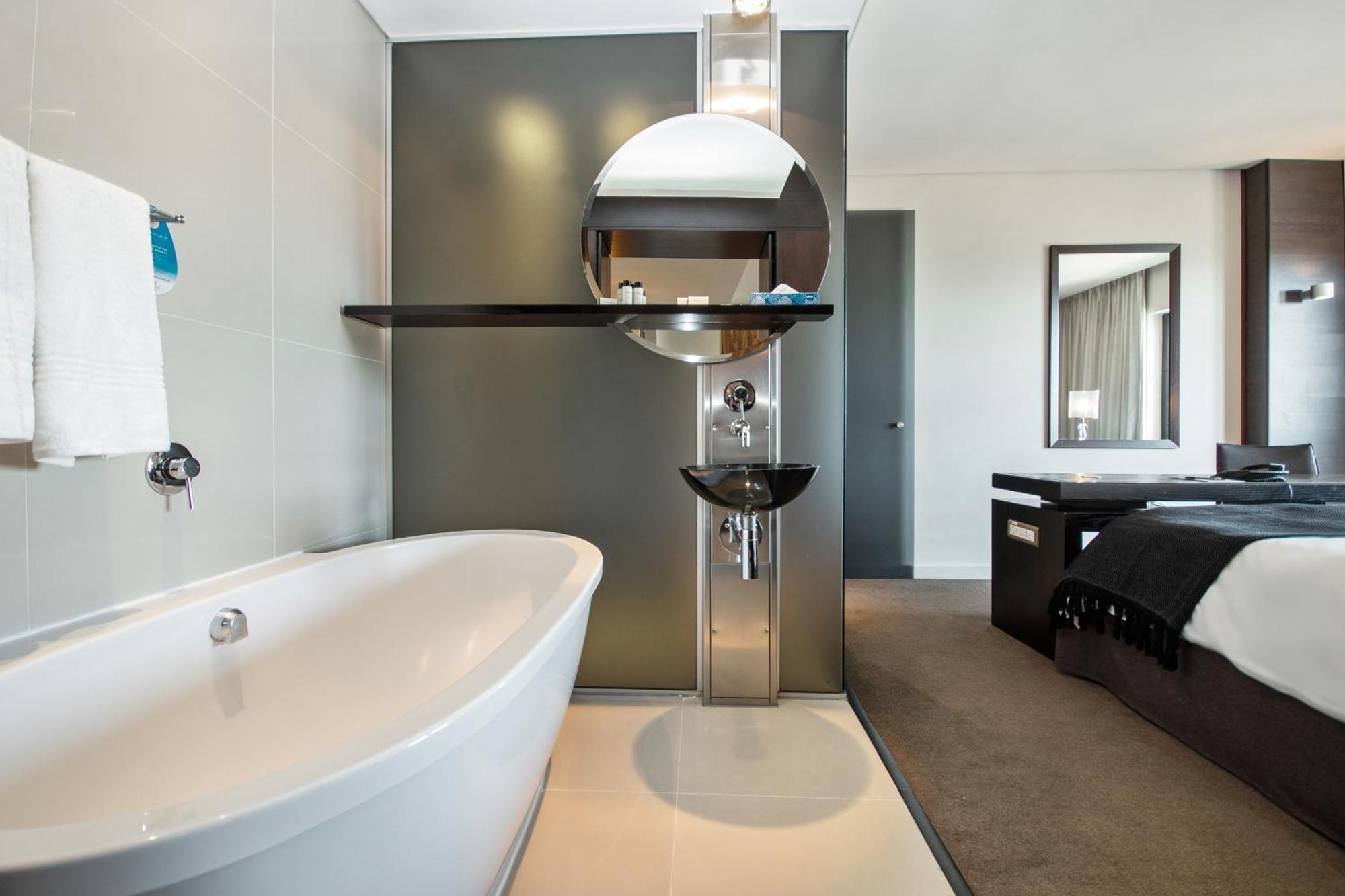 Colosseum Hotel Fokváros Kültér fotó
