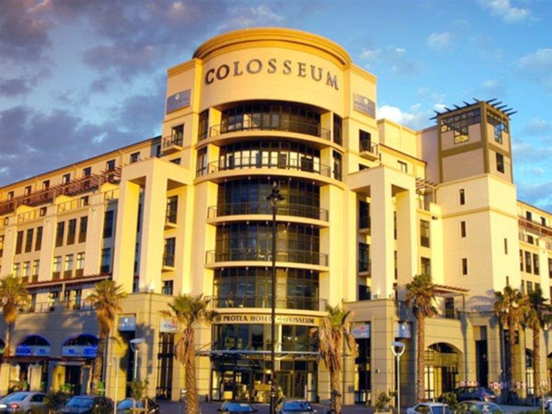 Colosseum Hotel Fokváros Kültér fotó