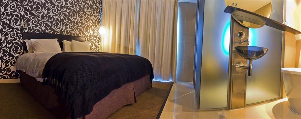 Colosseum Hotel Fokváros Kültér fotó