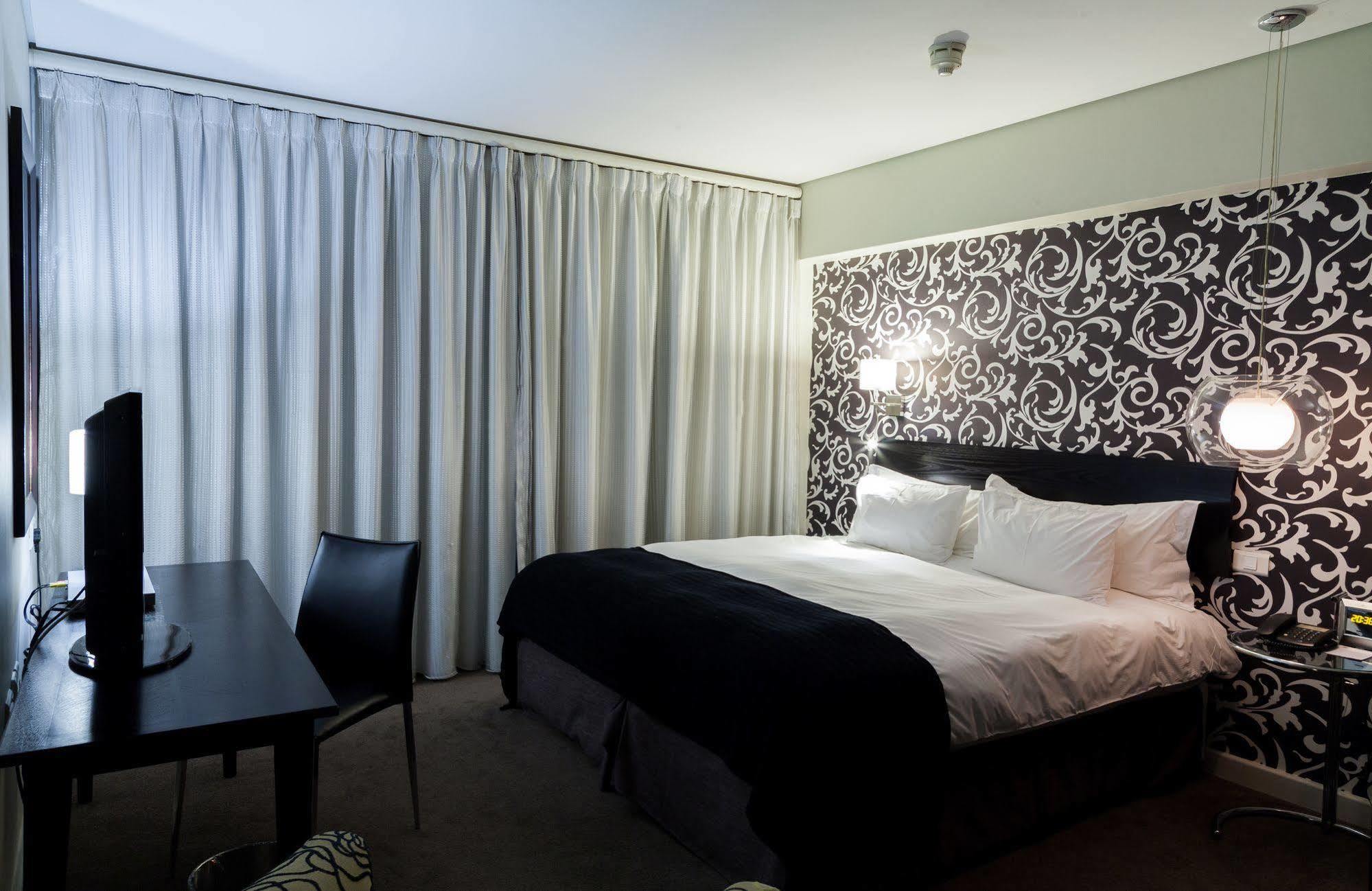 Colosseum Hotel Fokváros Kültér fotó