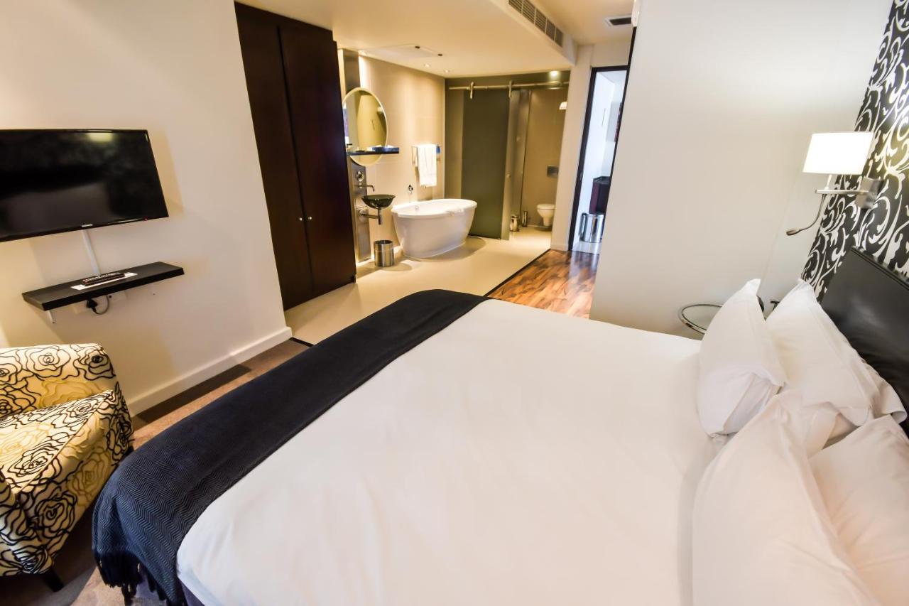 Colosseum Hotel Fokváros Kültér fotó