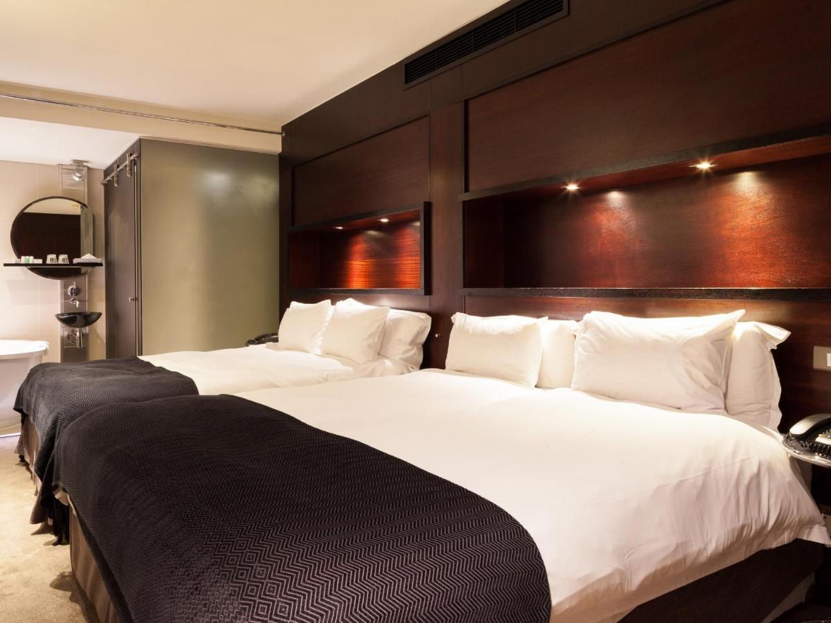 Colosseum Hotel Fokváros Kültér fotó